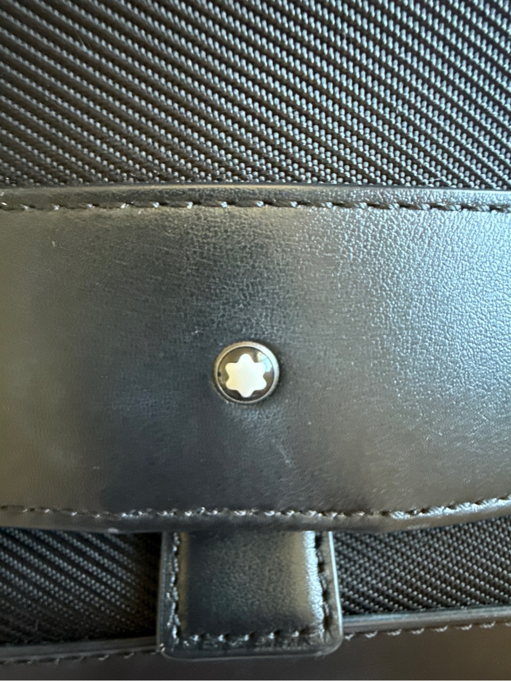 Montblanc Nightflight Messenger Bag - Picture 8 of 13